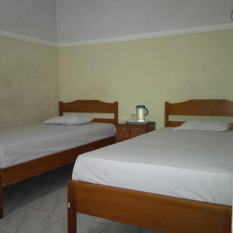 Hotel Bahagia Pangkalan Bun Room photo